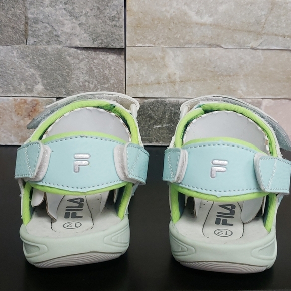 🎁 FILA Kids Tracer Sandals - Picture 3 of 4
